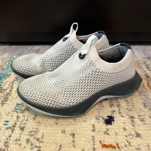 Allbirds Tree Dasher Relay W's Sneakers, Blizzard w/ Black Sole, Size 6.5 - Picture 1 of 10